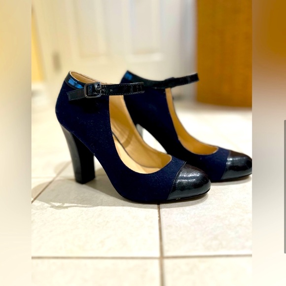 Nine West Heels - Picture 1 of 7